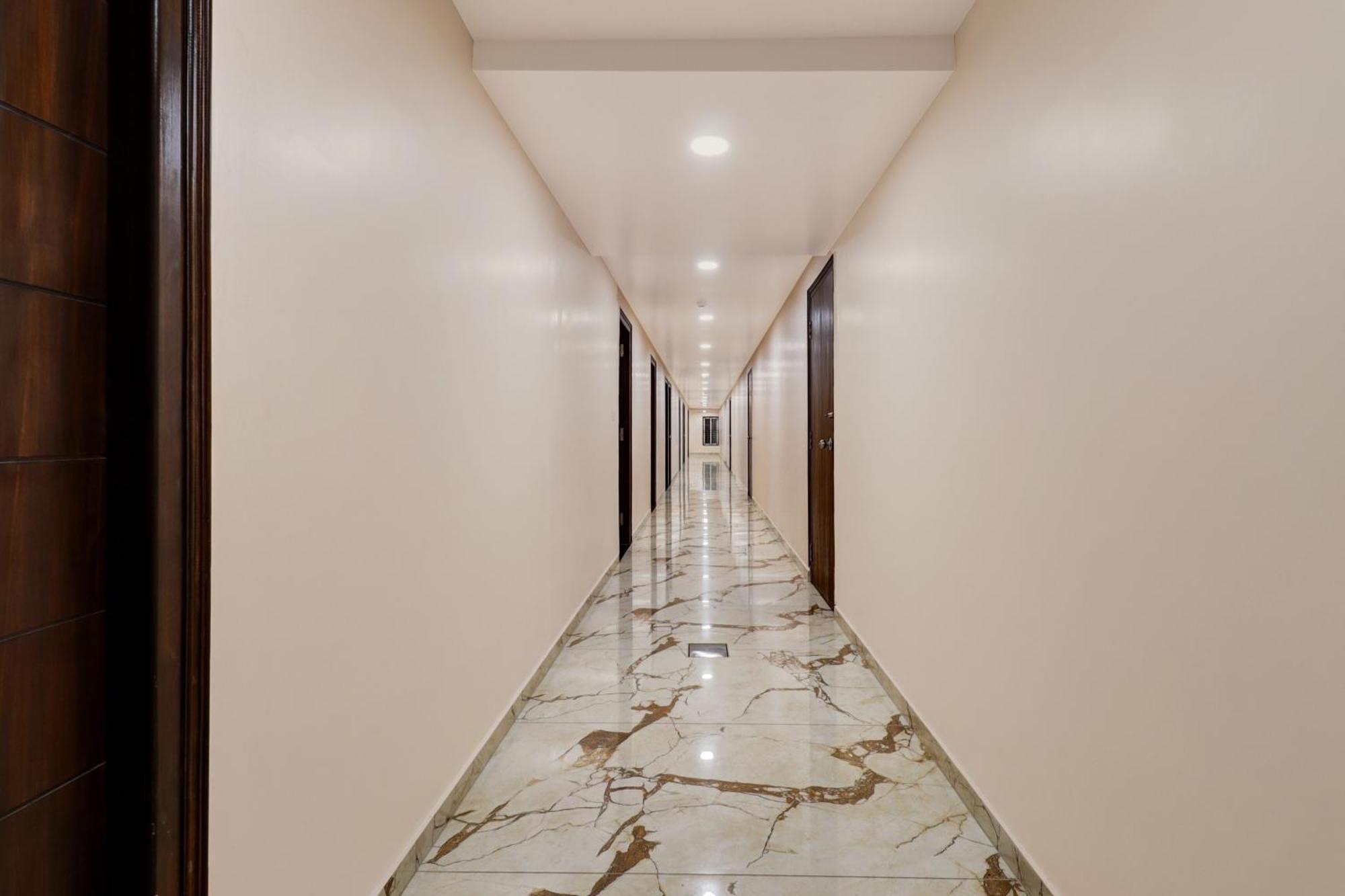 Super Townhouse Arekere Near Mithai Mahal Bangalore Exterior photo