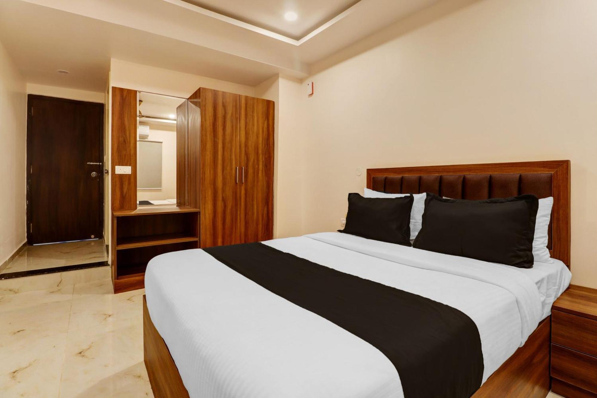 Super Townhouse Arekere Near Mithai Mahal Bangalore Exterior photo